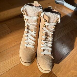 UGG KIERNAN SLOUCH WEDGE LACE UP BOOTS SIZE 6.5 US WOMEN HONEY